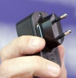 Cuidar Dos Carregadores De Celular