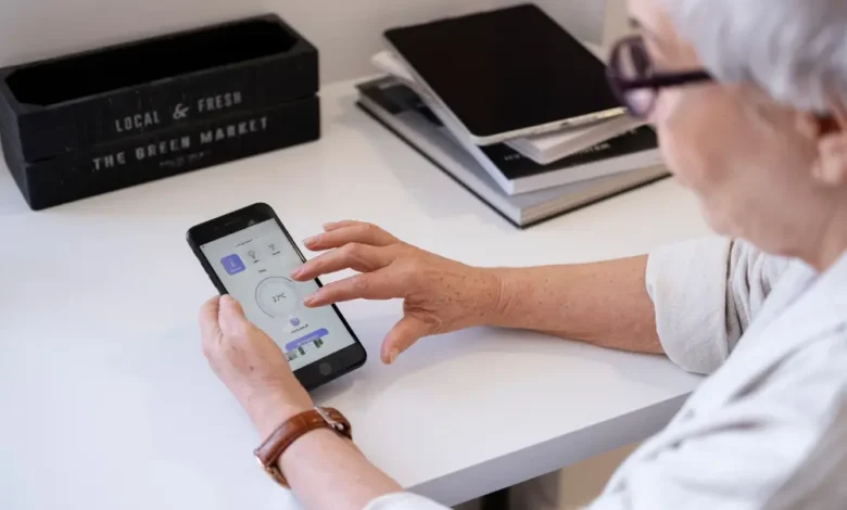 Ensinar Idosos a Usar o iCloud